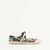 Baleriny Bay By Bay Sneaker z tkaniny żakardowej z haftem kwiatowym Baleriny Bay By Bay Sneaker z tkaniny żakardowej z haftem kwiatowym