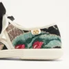 Baleriny Bay By Bay Sneaker z tkaniny żakardowej z haftem kwiatowym Baleriny Bay By Bay Sneaker z tkaniny żakardowej z haftem kwiatowym