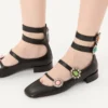 Baleriny Preshoes z paskami z koźlej skóry z ozdobnymi guzikami 20 mm Baleriny Preshoes z paskami z koźlej skóry z ozdobnymi guzikami 20 mm