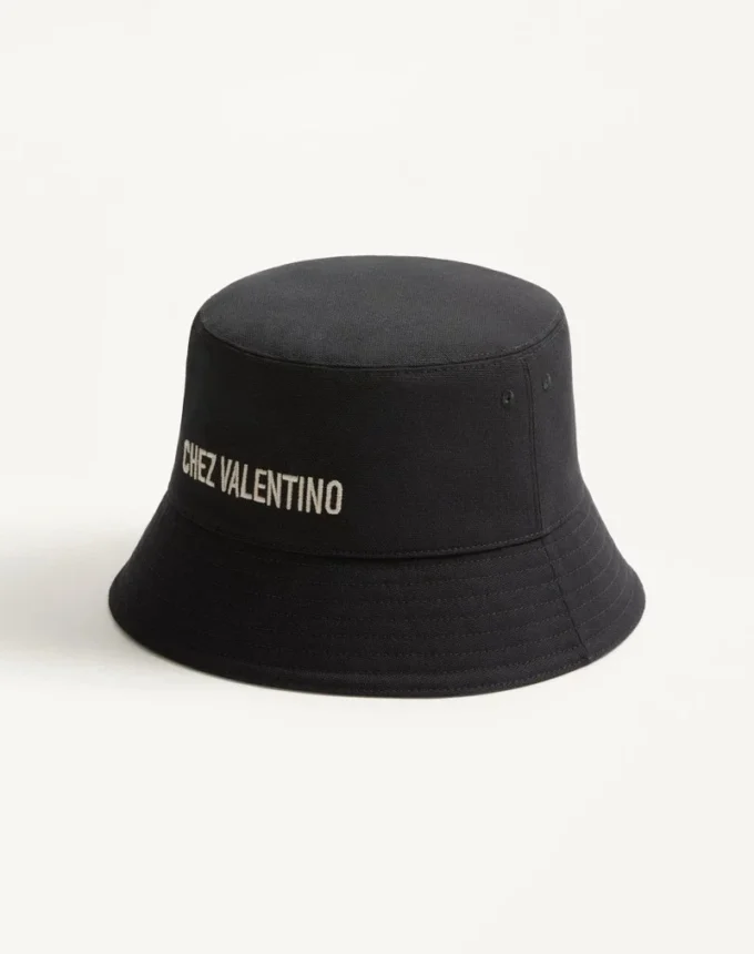 Bawełniana czapka z daszkiem Chez Valentino z haftem