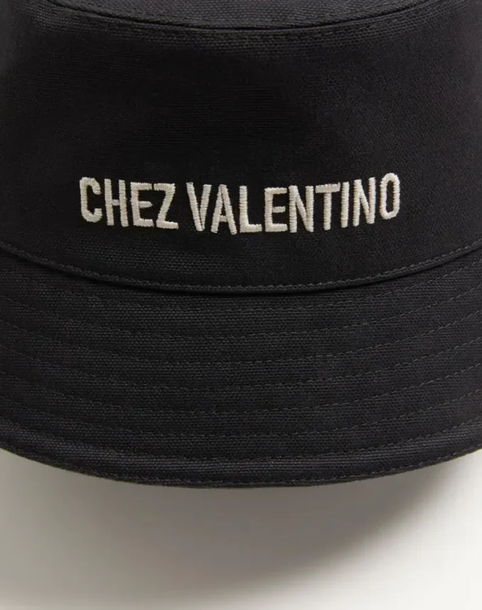Bawełniana czapka z daszkiem Chez Valentino z haftem