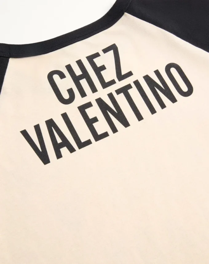 Bawełniana koszulka z nadrukiem Chez Valentino
