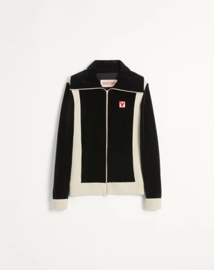 Bluza z golfem Chez Valentino z zamkiem błyskawicznym i naszywką Bluza z golfem Chez Valentino z zamkiem błyskawicznym i naszywką