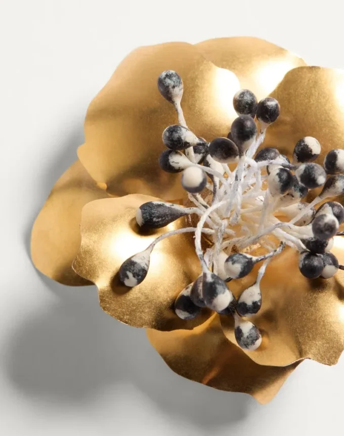 Broszka Fleur Lumineuse z metalu i tkaniny Broszka Fleur Lumineuse z metalu i tkaniny