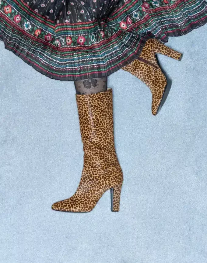 Buty Hotty z cielęcej skóry z efektem kucyka 100 mm