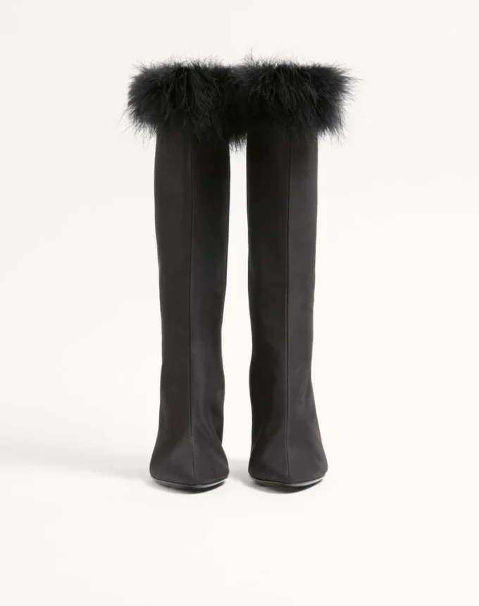Buty Hotty z tkaniny shantung z piórami 100 mm Buty Hotty z tkaniny shantung z piórami 100 mm