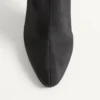 Buty Hotty z tkaniny shantung z piórami 100 mm Buty Hotty z tkaniny shantung z piórami 100 mm