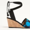 Buty na koturnie La Cruisette z płótna w optyczny wzór w kropki, 75 mm