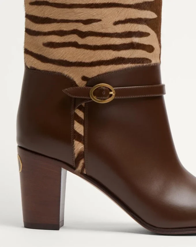 Buty Pattie z cielęcej skóry z efektem kucyka 75 mm Buty Pattie z cielęcej skóry z efektem kucyka 75 mm