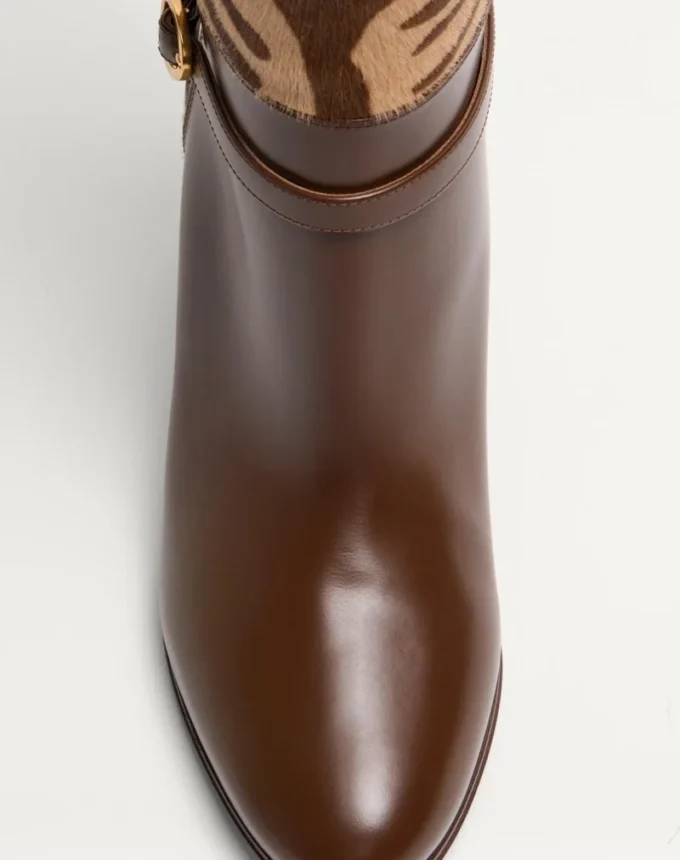Buty Pattie z cielęcej skóry z efektem kucyka 75 mm Buty Pattie z cielęcej skóry z efektem kucyka 75 mm