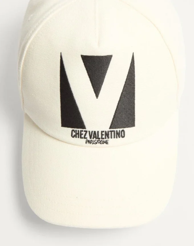 Czapka baseballowa Chez Valentino z haftem