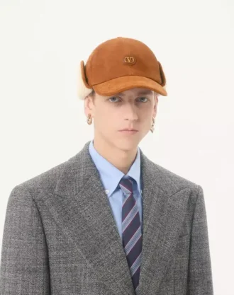Czapka baseballowa Valentino Garavani Vlogo Signature z zamszu i owczej skóry Czapka baseballowa Valentino Garavani Vlogo Signature z zamszu i owczej skóry