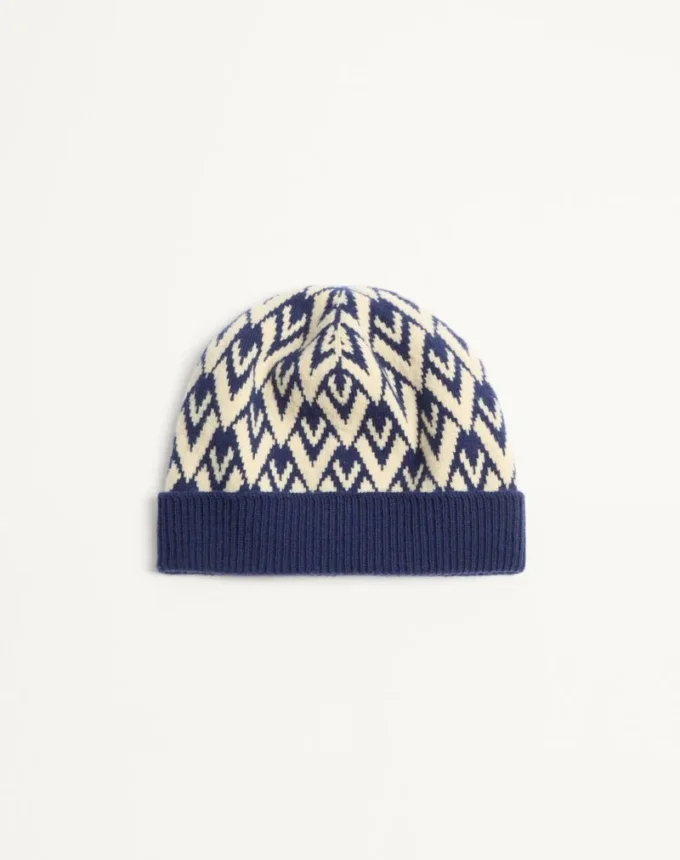 Czapka z dzianiny wełnianej z sygnaturą Toute La V