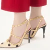 Czółenka Rockstud z haftem Plus de Pois 100 mm Czółenka Rockstud z haftem Plus de Pois 100 mm