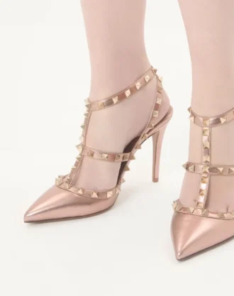 Czółenka Rockstud z laminowanej skóry nappa 100 mm