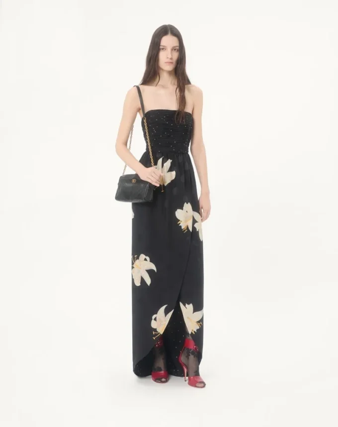 Długa sukienka z żakardowej tkaniny Crepe De Chine Apres L’Hiver Lilium Długa sukienka z żakardowej tkaniny Crepe De Chine Apres L’Hiver Lilium