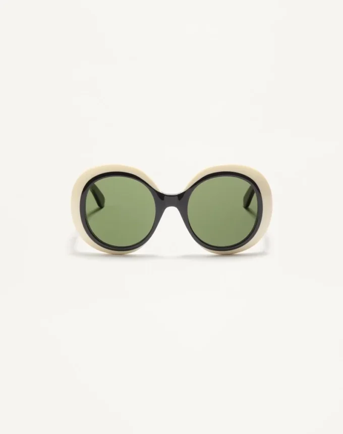Efektowne okrągłe okulary z acetatu w stylu lat 60. Efektowne okrągłe okulary z acetatu w stylu lat 60.