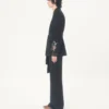 Haftowana kurtka Valentino z paskiem, wykonana z wełny Grain De Poudre Haftowana kurtka Valentino z paskiem, wykonana z wełny Grain De Poudre