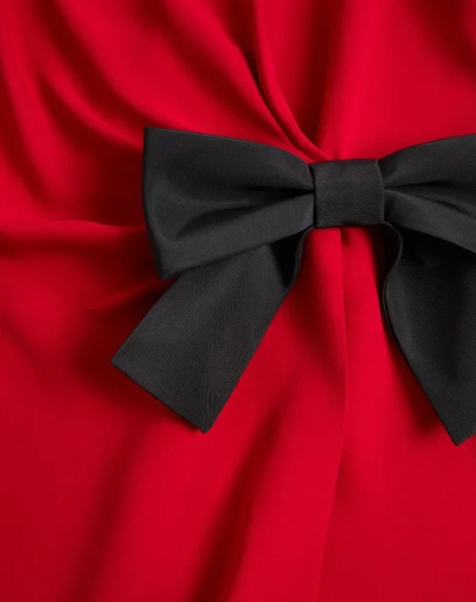 Krótka sukienka Cady Couture z kokardą z faille Krótka sukienka Cady Couture z kokardą z faille