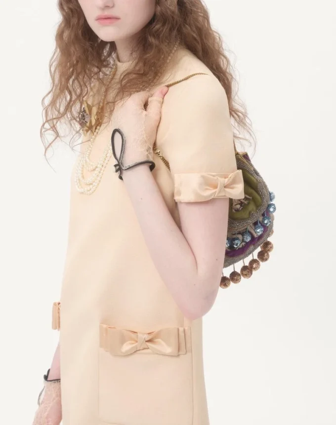 Krótka sukienka Crepe Couture