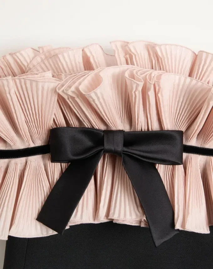 Krótka sukienka Crepe Couture Krótka sukienka Crepe Couture