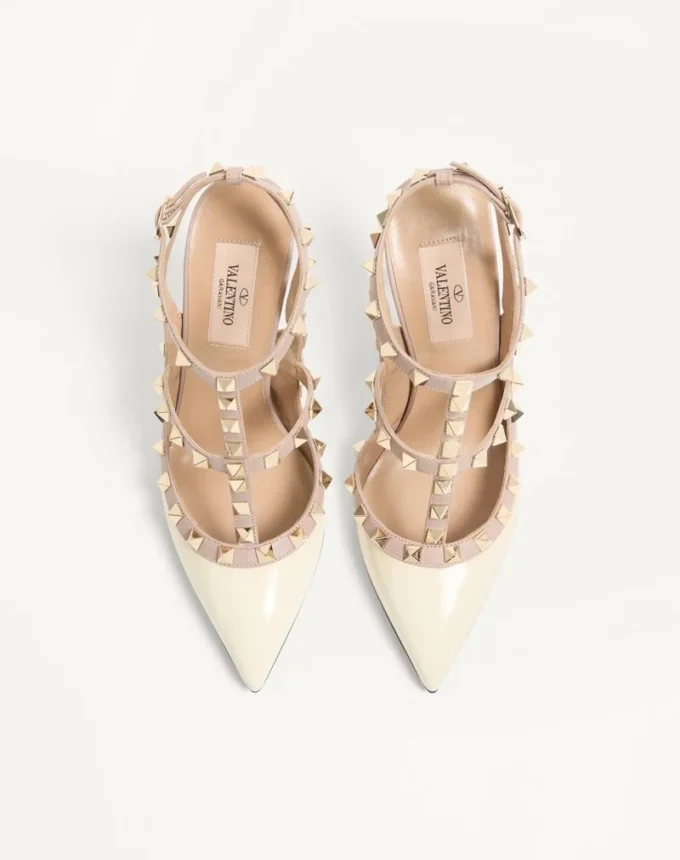 Lakierowane czółenka Rockstud Caged Pump 100 mm Lakierowane czółenka Rockstud Caged Pump 100 mm