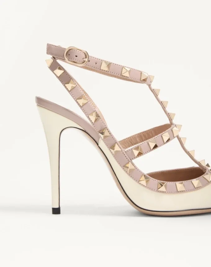 Lakierowane czółenka Rockstud Caged Pump 100 mm Lakierowane czółenka Rockstud Caged Pump 100 mm