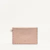 Laminowana kopertówka Rockstud z ziarnistej skóry cielęcej Laminowana kopertówka Rockstud z ziarnistej skóry cielęcej