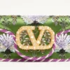 Mała haftowana torebka na ramię Valentino Garavani Locò z logo w kształcie klejnotu Mała haftowana torebka na ramię Valentino Garavani Locò z logo w kształcie klejnotu