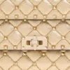 Mała laminowana torebka Valentino Garavani Rockstud Spike z nappa Mała laminowana torebka Valentino Garavani Rockstud Spike z nappa