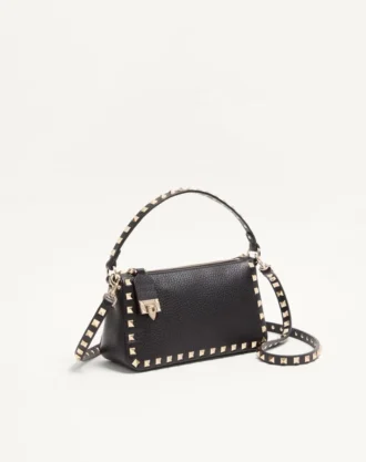 Mała torebka crossbody Rockstud z ziarnistej skóry cielęcej