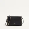 Mała torebka crossbody Rockstud z ziarnistej skóry cielęcej Mała torebka crossbody Rockstud z ziarnistej skóry cielęcej