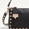 Mała torebka crossbody Rockstud z ziarnistej skóry cielęcej