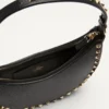 Mini torebka Rockstud Hobo z ziarnistej skóry cielęcej Mini torebka Rockstud Hobo z ziarnistej skóry cielęcej