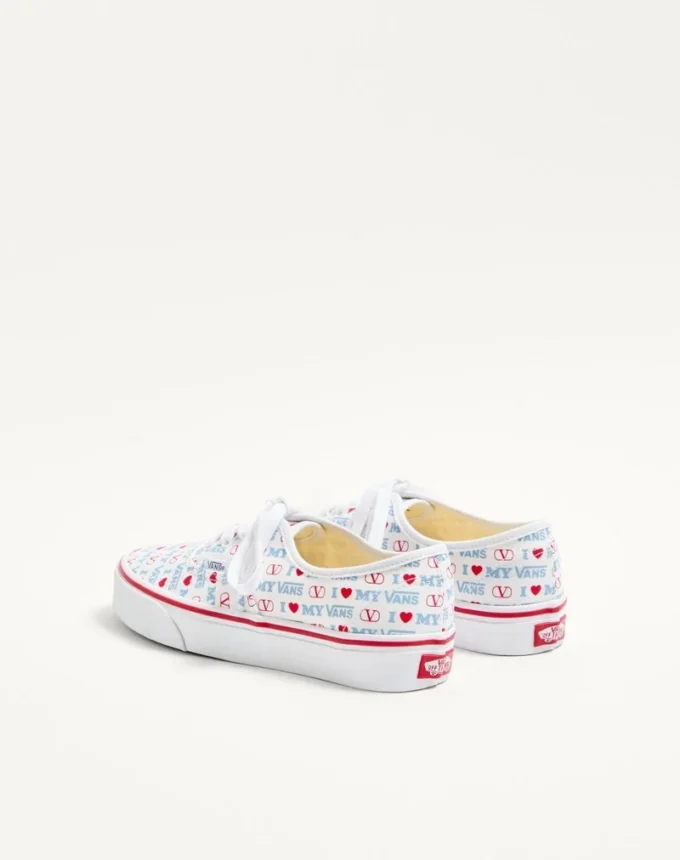 Niskie trampki Valentino Garavani i Vans z nadrukiem Valentino Vans Love na tkaninie