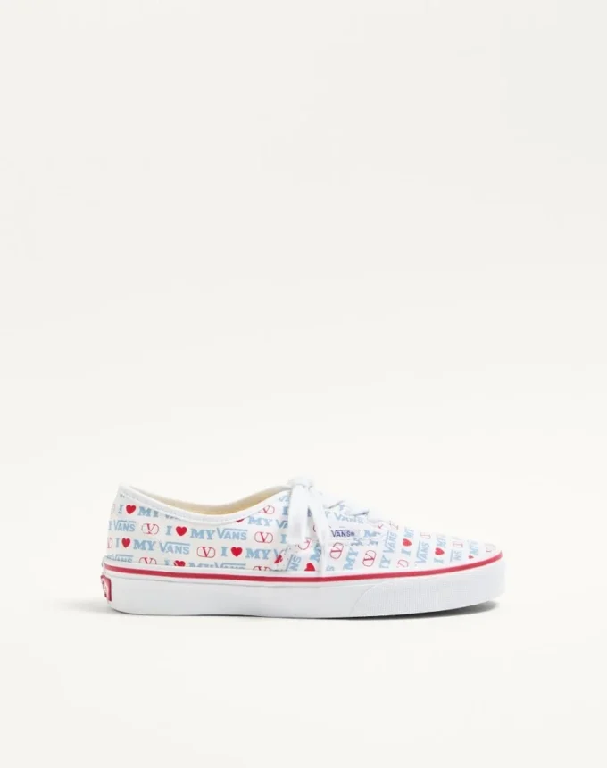 Niskie trampki Valentino Garavani i Vans z nadrukiem Valentino Vans Love na tkaninie