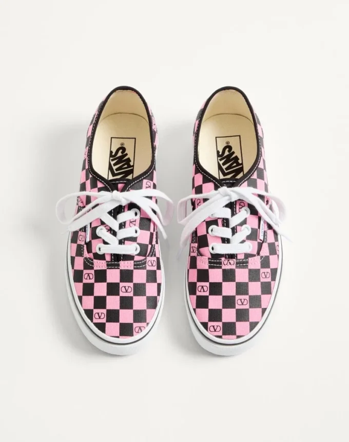 Niskie trampki Valentino Garavani i Vans z tkaniny z nadrukiem VLogo w szachownicę
