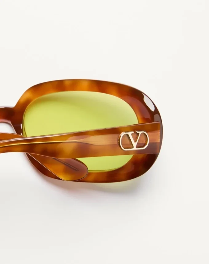 Owalne okulary z oprawkami z acetatu Owalne okulary z oprawkami z acetatu