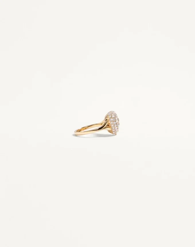 Pierścionek Coeur Royal z metalu, emalii i kryształów Swarovski® Pierścionek Coeur Royal z metalu, emalii i kryształów Swarovski®
