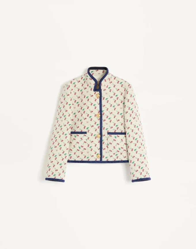 Pikowana kurtka typu caban z nadrukiem Cherryfic Jacquard Pikowana kurtka typu caban z nadrukiem Cherryfic Jacquard