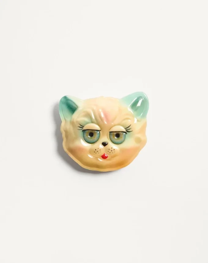 Plastikowa broszka Le Chat De La Maison Plastikowa broszka Le Chat De La Maison