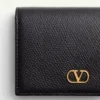 Portfel VLogo Signature z ziarnistej skóry cielęcej Portfel VLogo Signature z ziarnistej skóry cielęcej