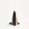 Średnia torba na zakupy Valentino Garavani Viva Superstar z owczej skóry. Średnia torba na zakupy Valentino Garavani Viva Superstar z owczej skóry.