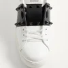 Rockstud Untitled Sneaker z cielęcej skóry z ćwiekami w tym samym kolorze Rockstud Untitled Sneaker z cielęcej skóry z ćwiekami w tym samym kolorze