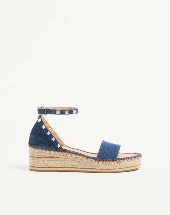 Sandały Rockstud Double Flatform z denimu 55 mm