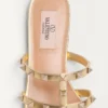 Sandały Rockstud z laminowanej skóry nappa