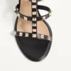 Sandały Rockstud z paskiem wokół kostki 90 mm
