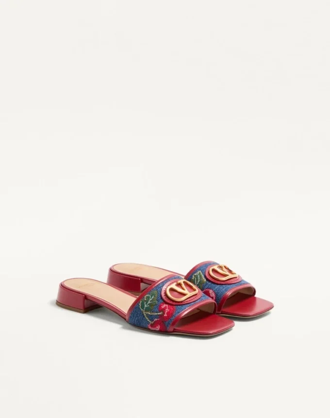 Sandały Vlogo Signature Denim Slide z haftem Cherryfic 20 mm