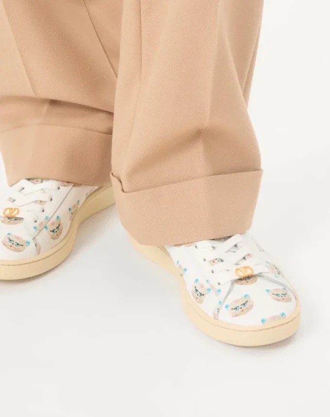 Sneakersy Royco z cielęcej skóry nappa z motywem Le Chat De La Maison
