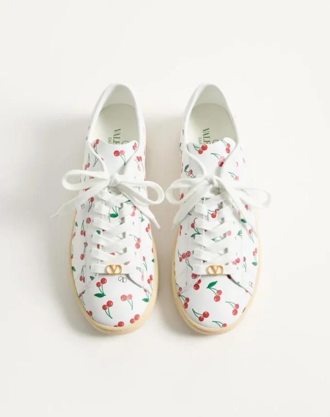 Sneakersy Royco z nappa cielęcej ze wzorem Cherryfic Sneakersy Royco z nappa cielęcej ze wzorem Cherryfic